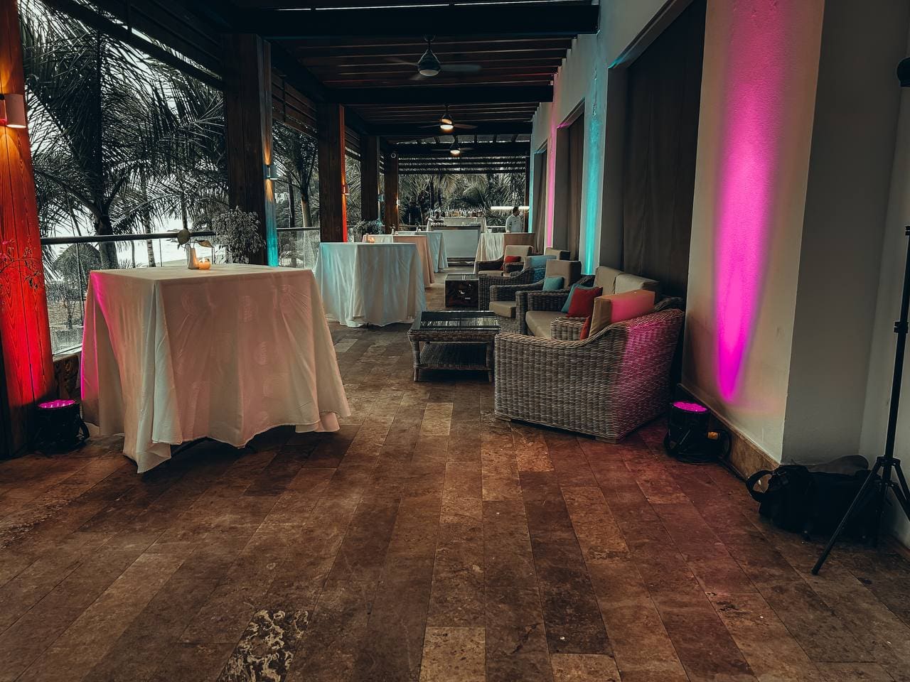 Hyatt Ziva Puerto Vallarta_g-c-sportsbar-1