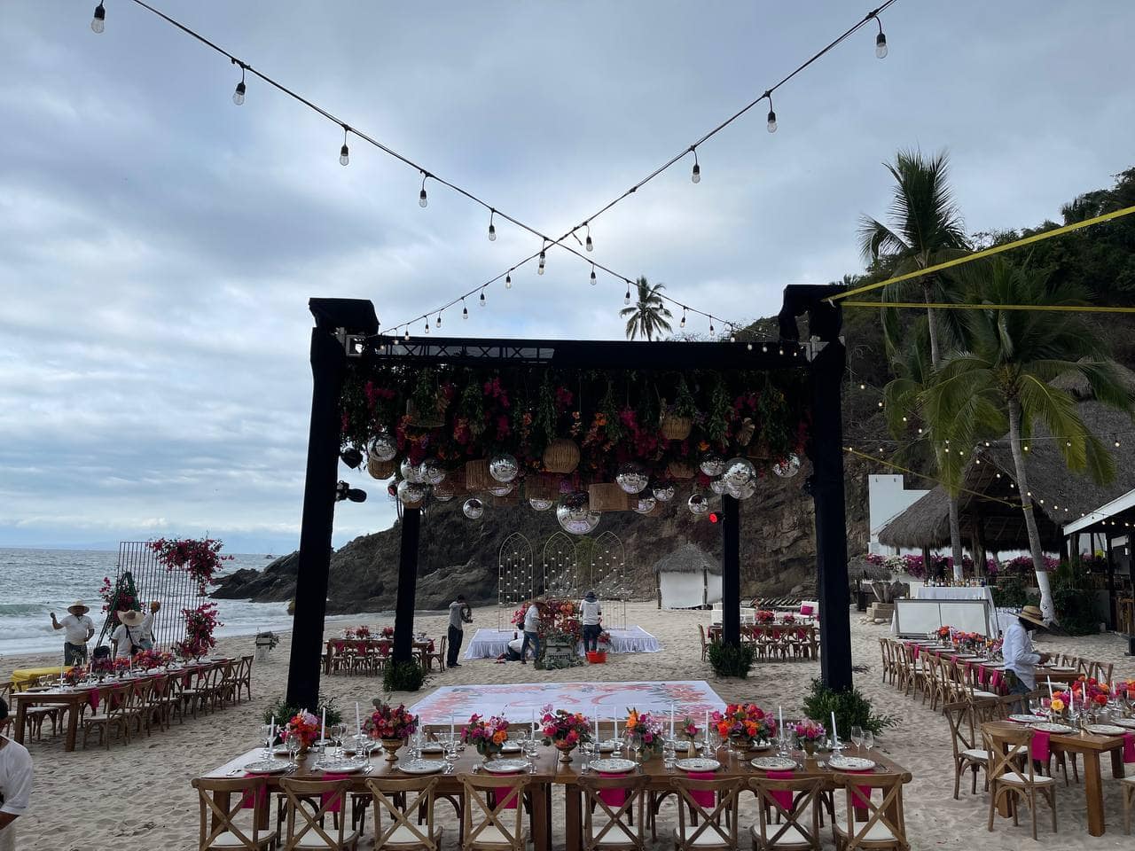 Hyatt Ziva Puerto Vallarta_weddings-beach-1