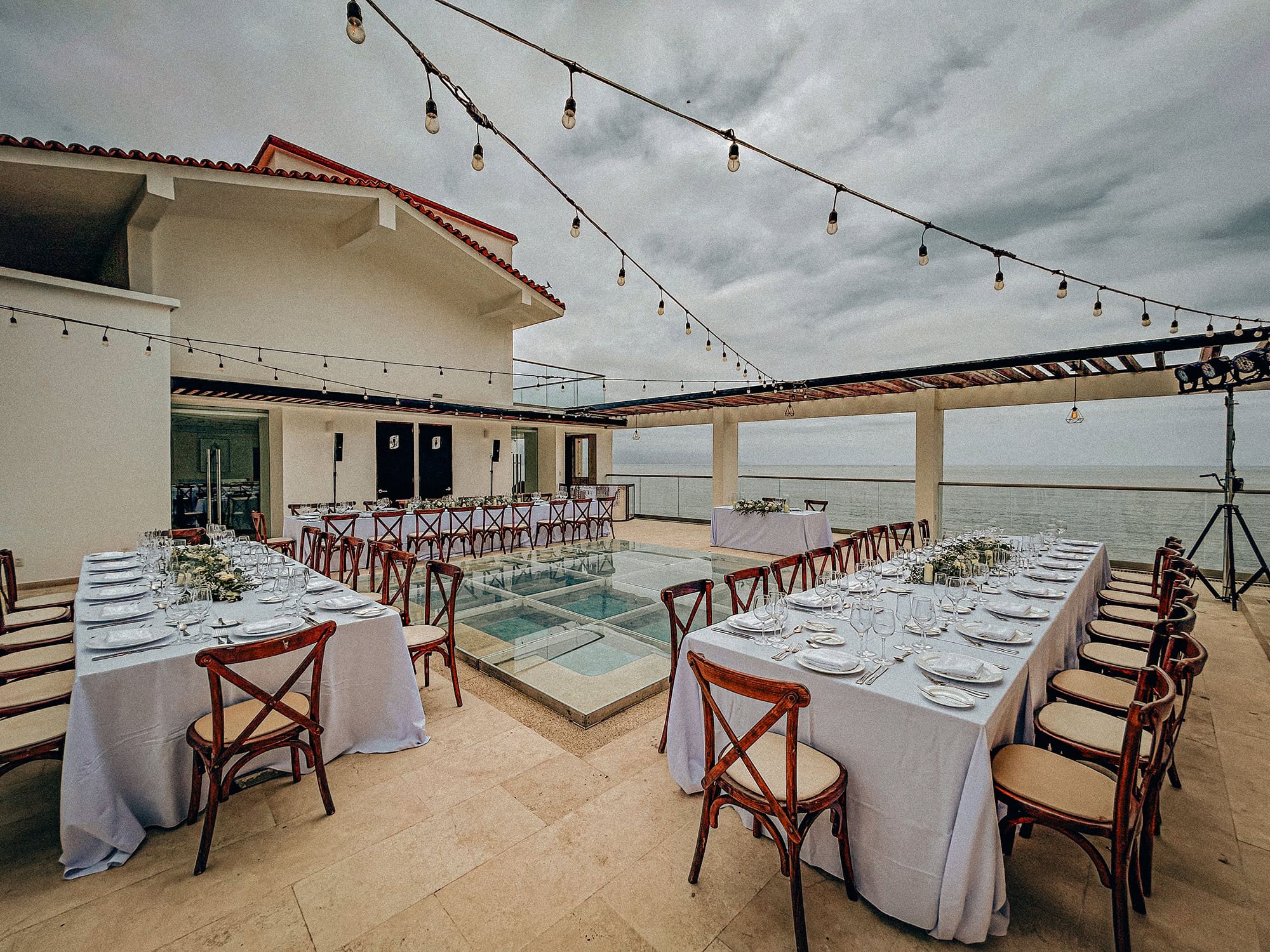 Hyatt Ziva Puerto Vallarta_weddings-sky-1