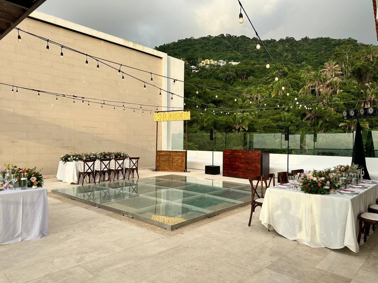 Hyatt Ziva Puerto Vallarta_weddings-sky-5