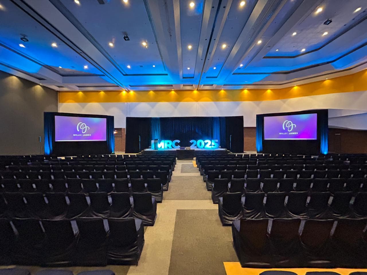 Cancun-Center_g-c-mice-3